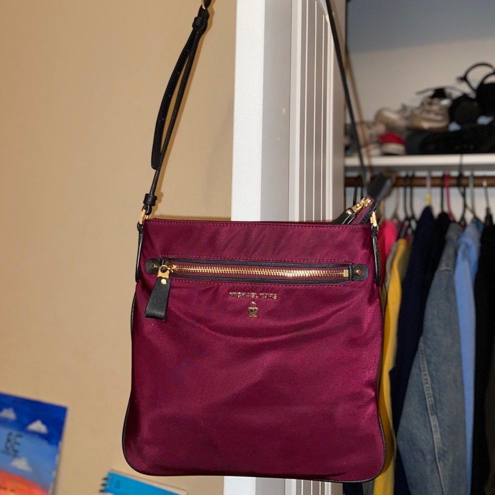 Michael Kors crossbody purse